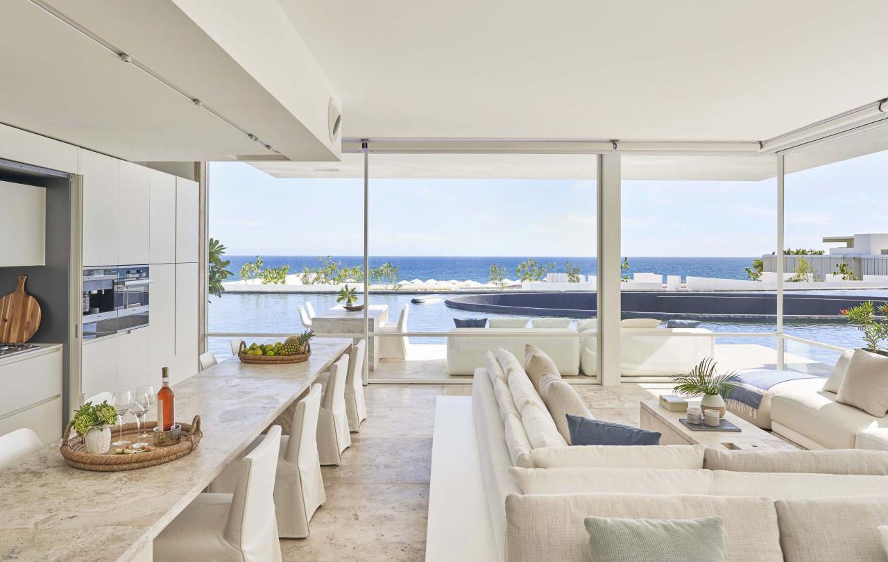 los cabos indoor living room area