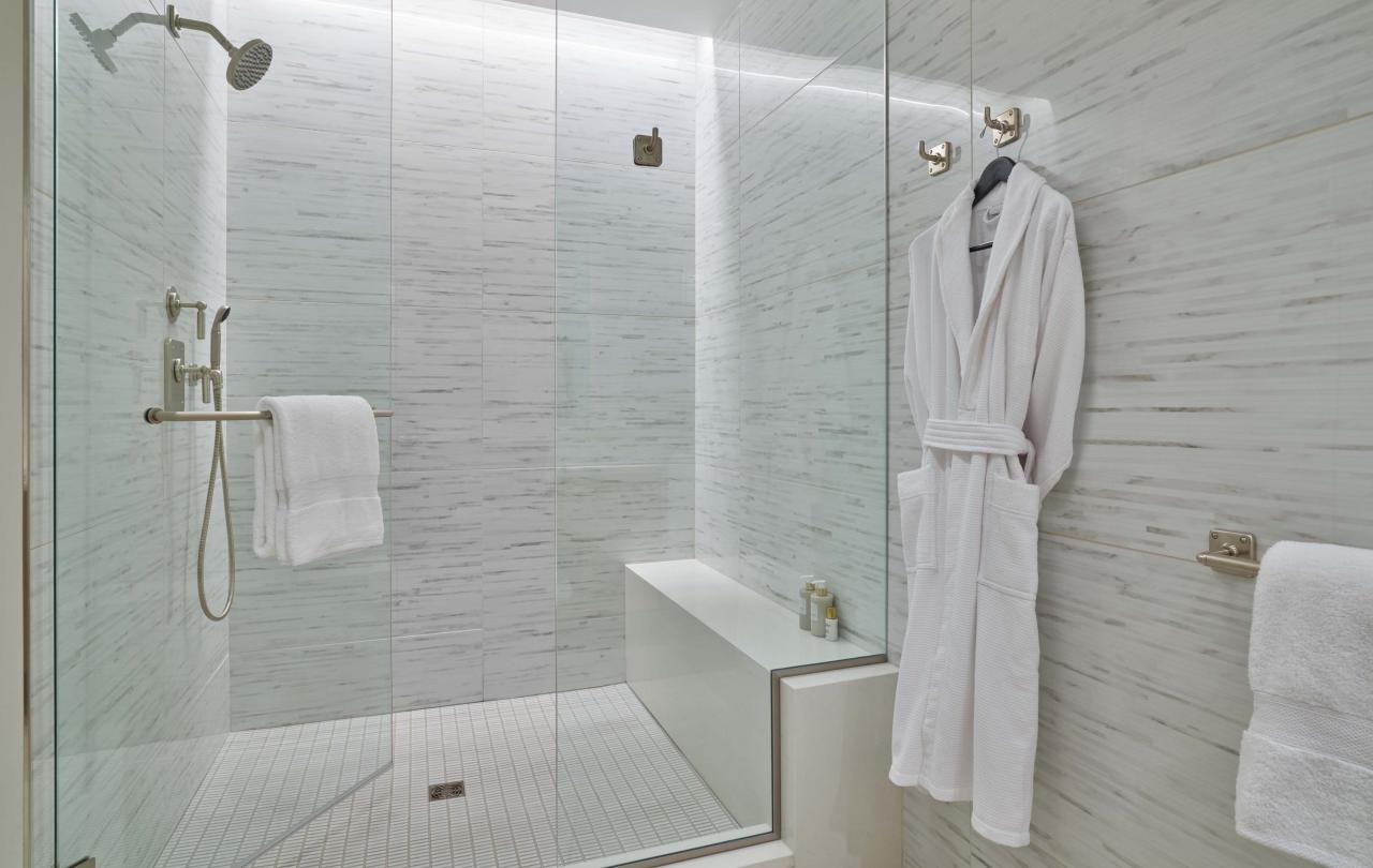 cirque two bedroom residence bathroom