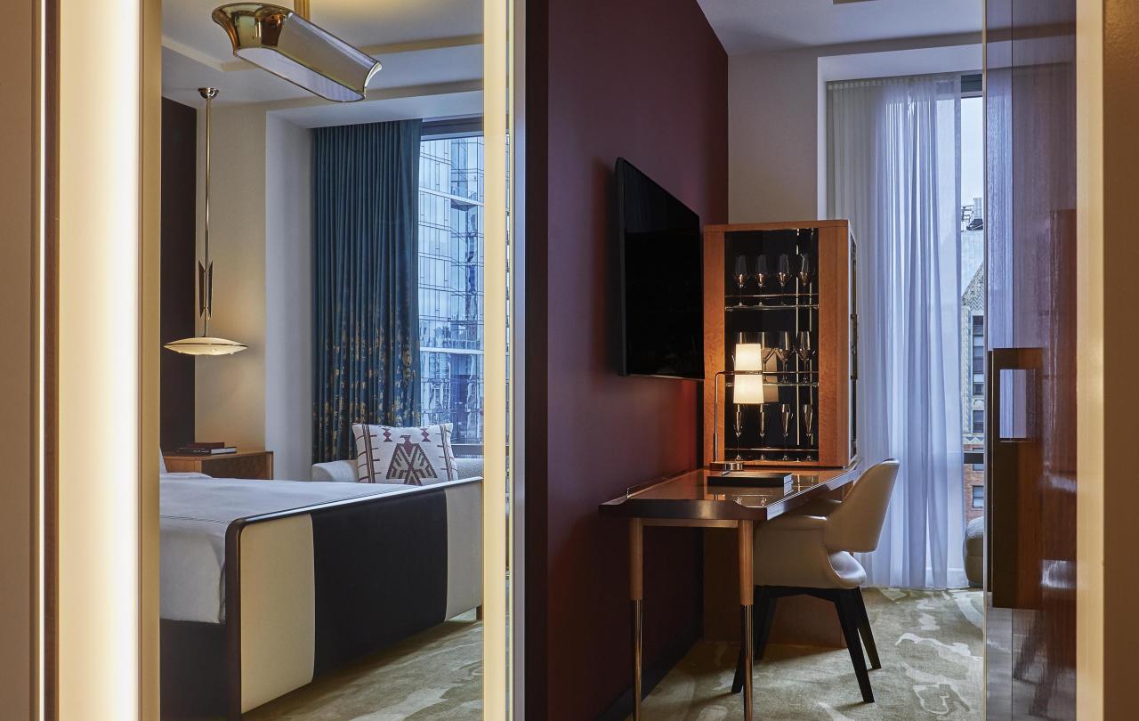 interior view of entry to Superior Room at Viceroy Chiacago