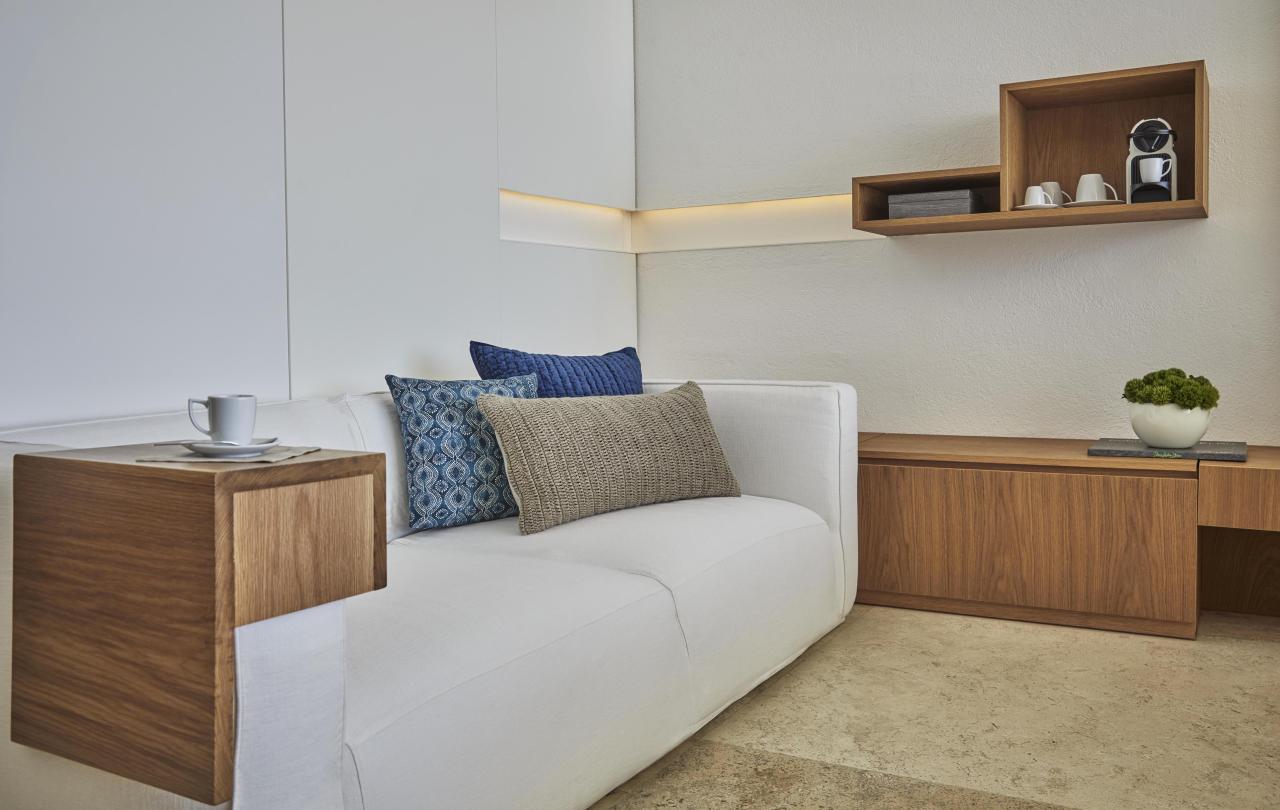 los cabos ocean front king room sofa
