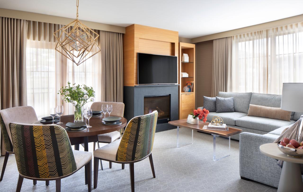 Viceroy-snowmass-pinnacle-four-bedroom-residential-suite-dining-area