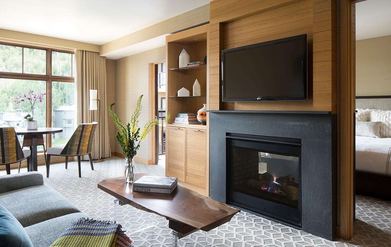 Viceroy-snowmass-pinnacle-one-bedroom-residence-livingroom