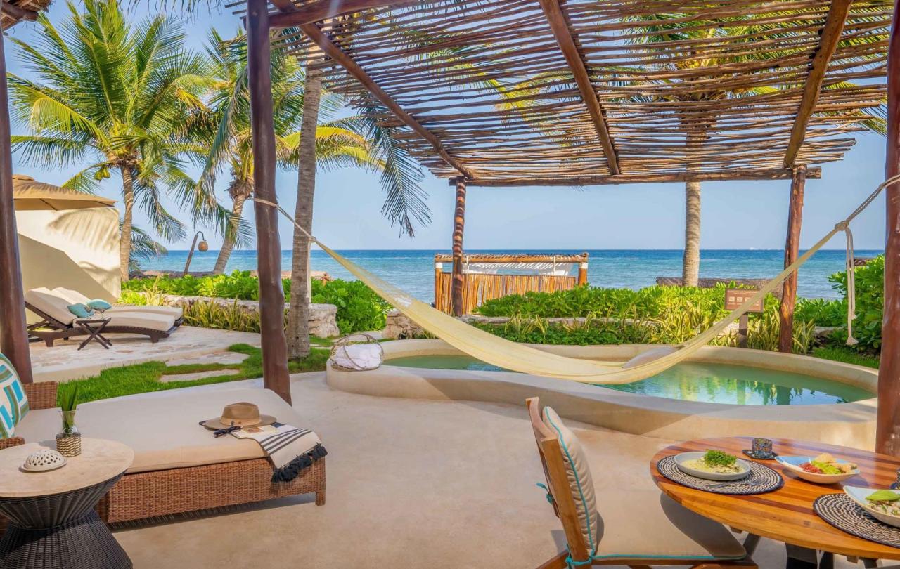 riviera maya Beachfront Villa with Private Pool and Deck