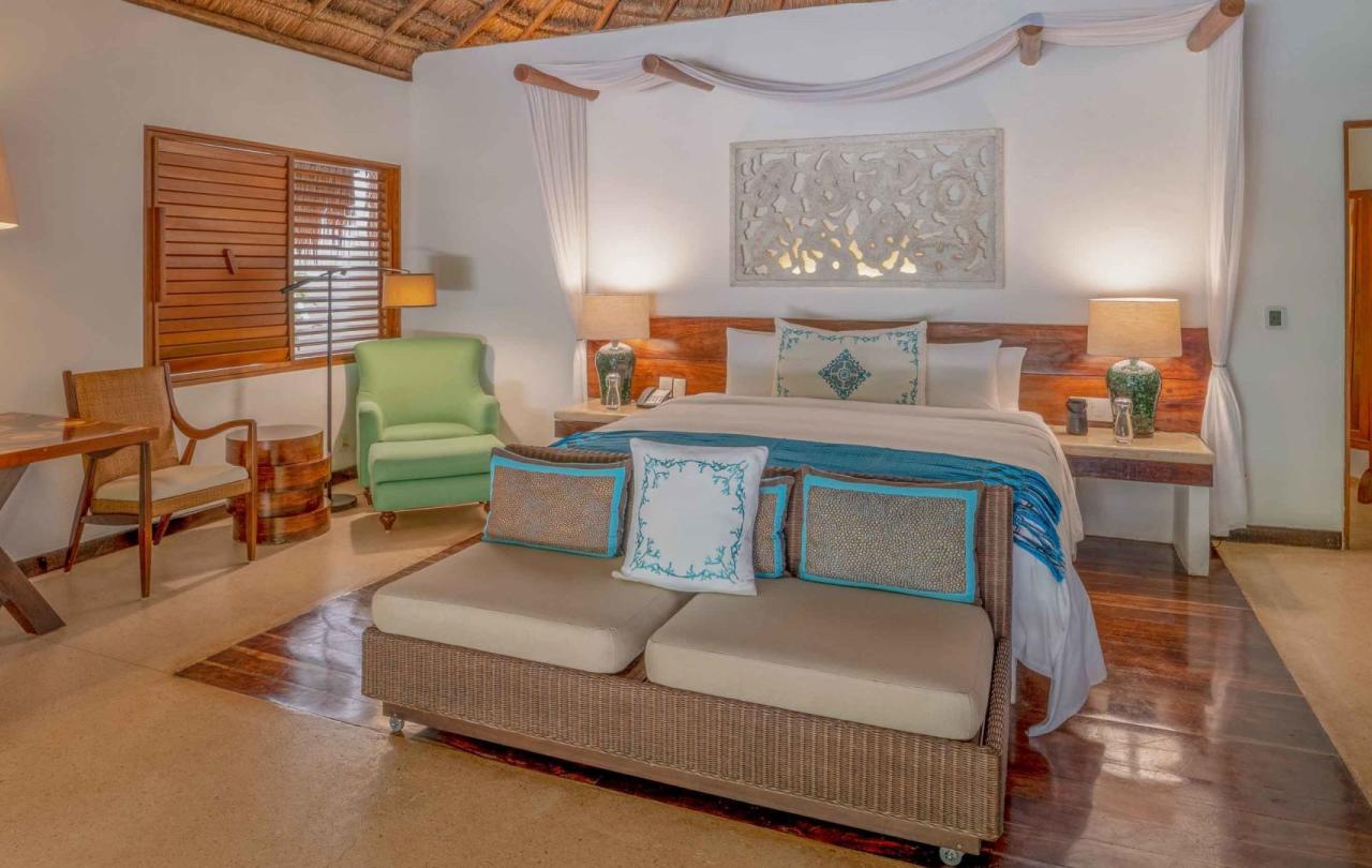 riviera maya Royal Villas with Private Plunge Pool and Deck