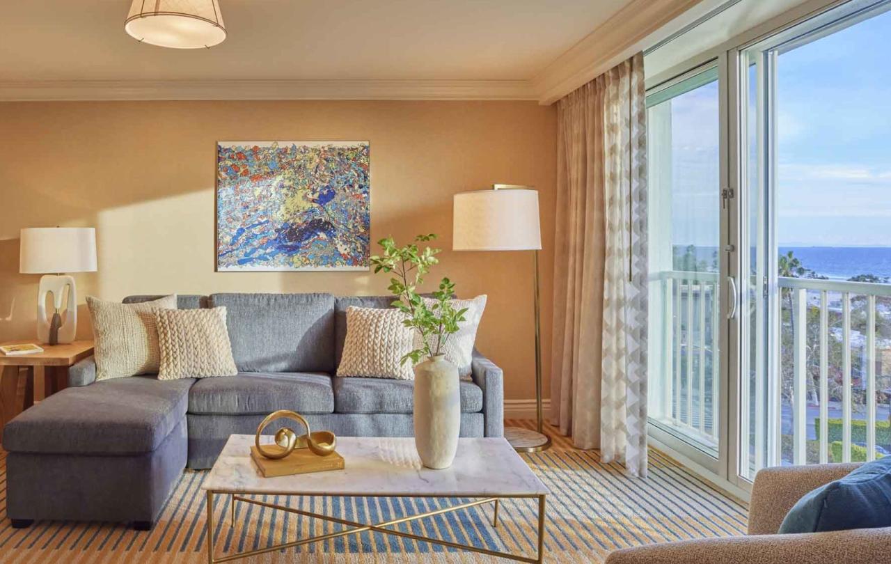 santa monica Palmetto King Suite 
