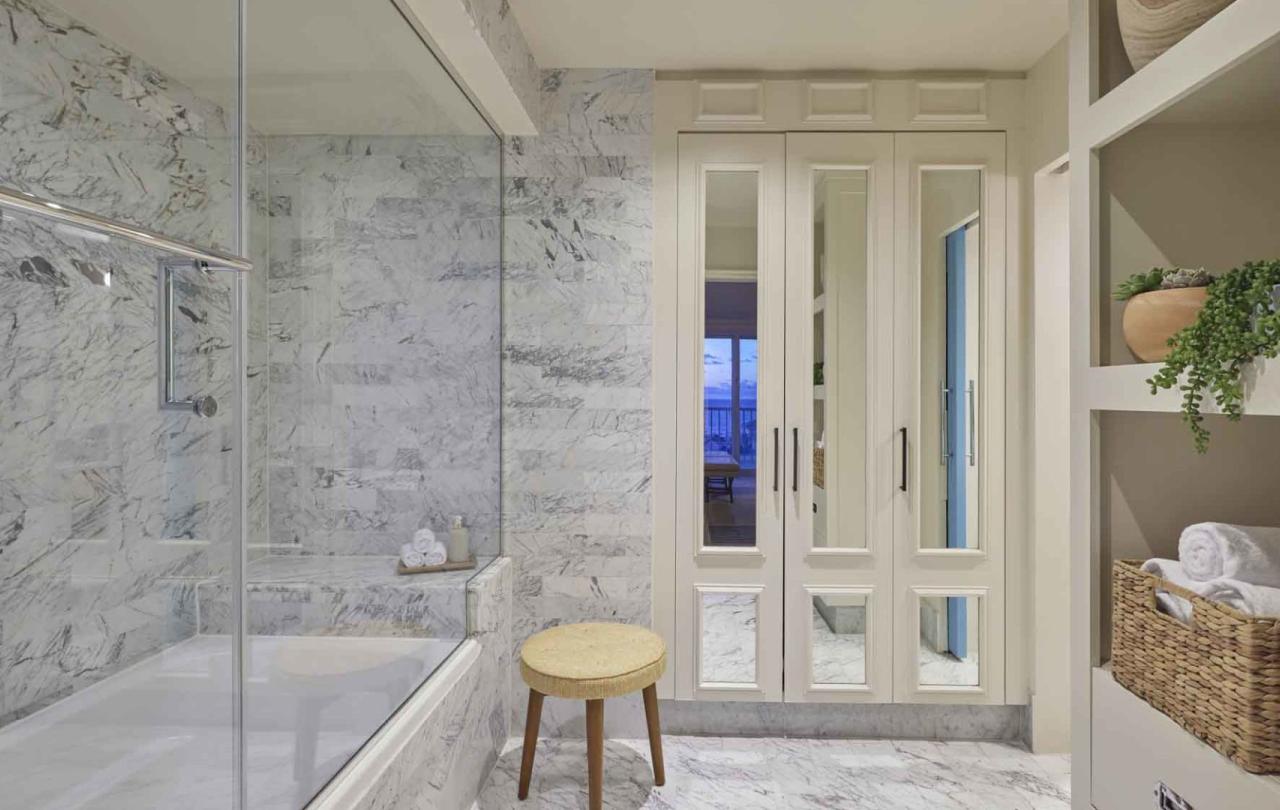 santa monica Palmetto King Suite 